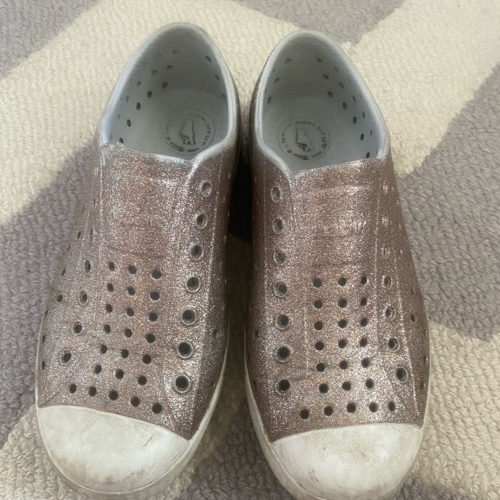 Native Shoes- Jefferson style